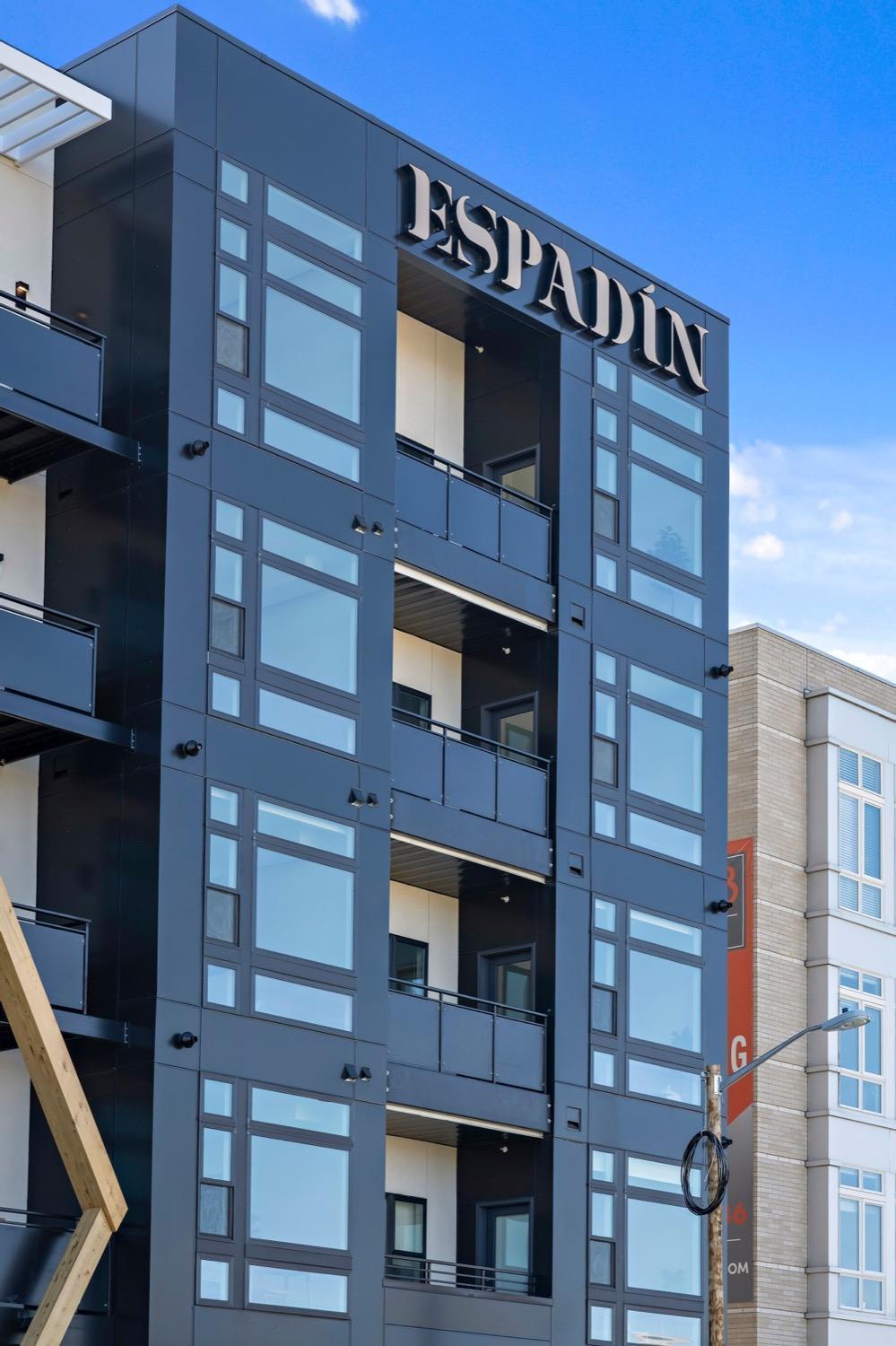 Art-inspired Loft With Mountain View - Zuni Lofts * Denver